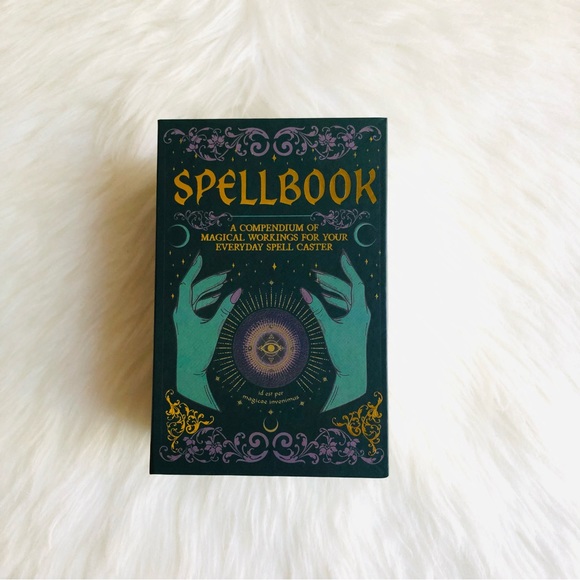 Halloween Decor Books 3 pk - Picture 7 of 16